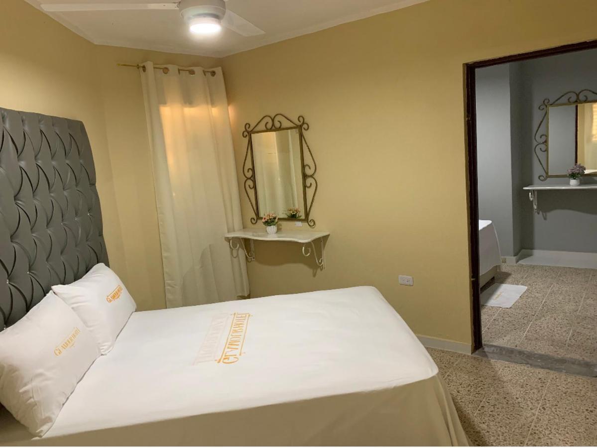Glamour Hotel La Romana Exterior photo